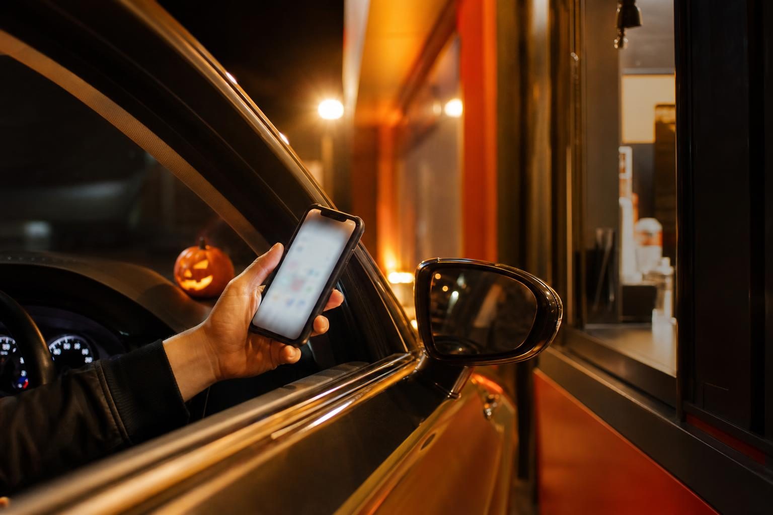 Abre o app da Serasa sem medo: na sexta o seu score vale um Cheddar Jr.